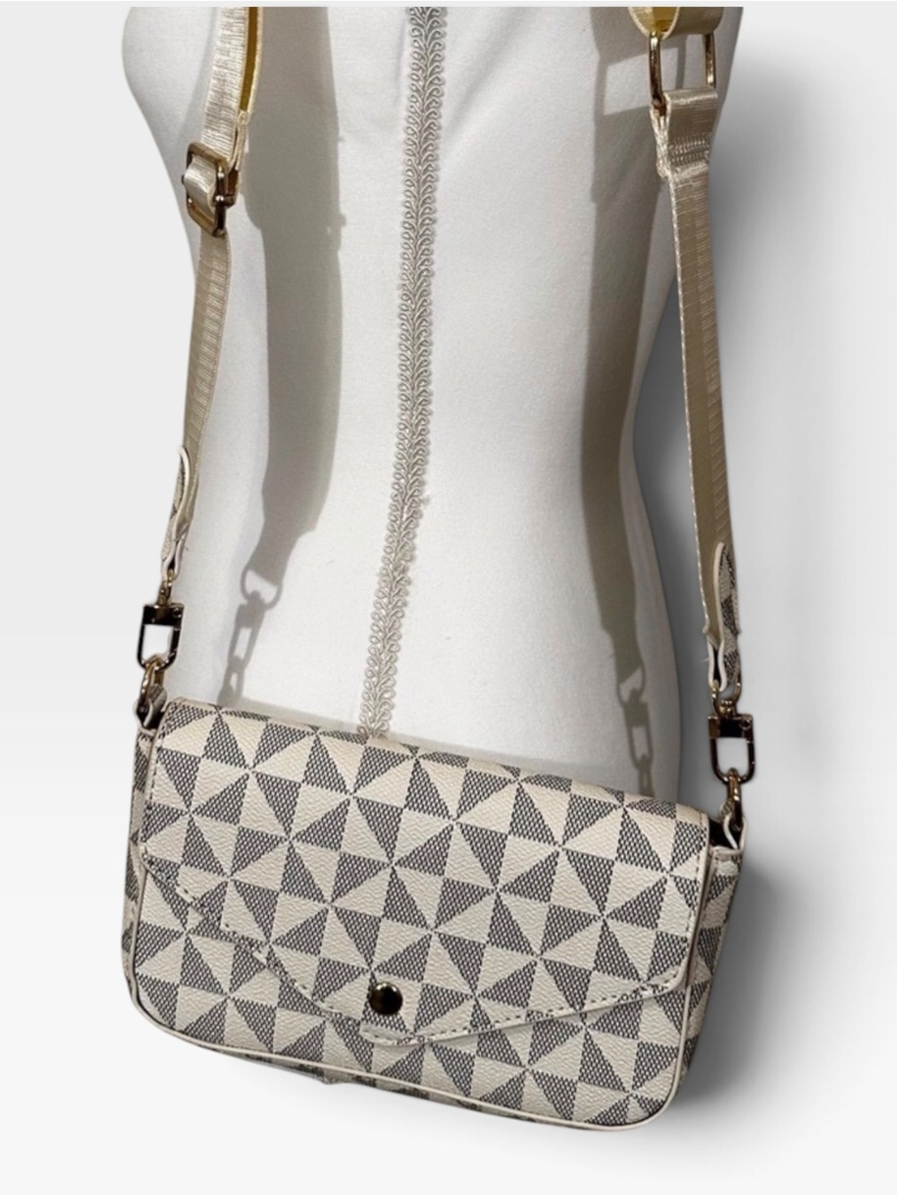 NEW Shoulder Bag Geometric Pattern Crossbody White Brown Fold Over